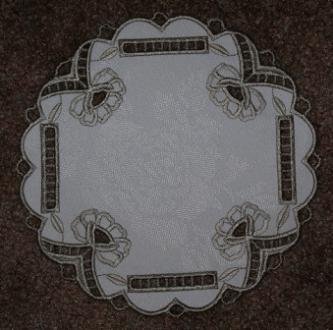 doilies_cutworkdoily0411.jpg