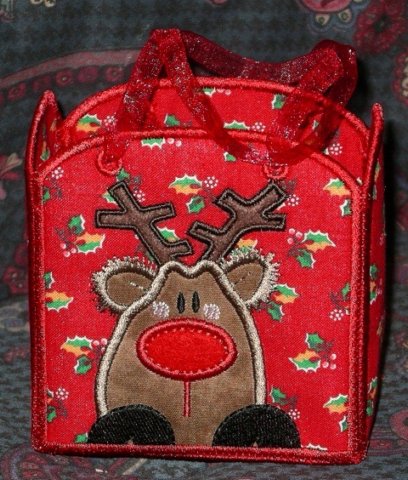 christmasbags_reindeergiftbag0824121.jpg