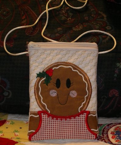 christmas_ginger_zipperbagr_062013.jpg