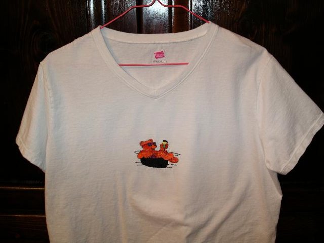 shirtfrommom_shirtfrommom_bearintube.jpg