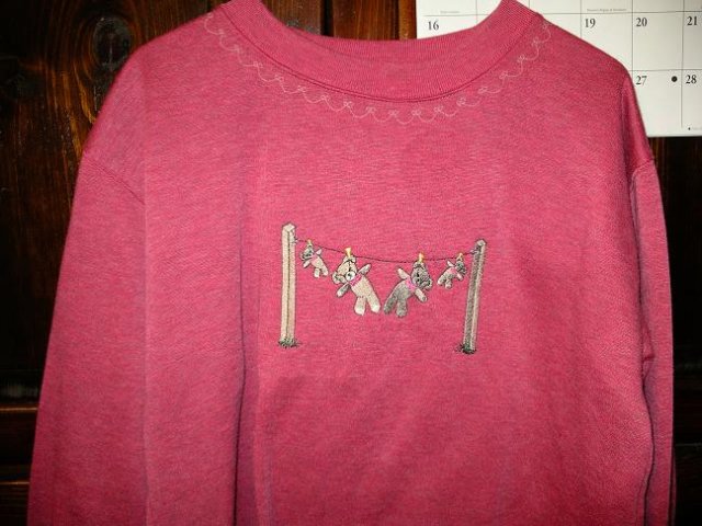 shirtfrommom_shirtfrommom_clotheslinebears.jpg