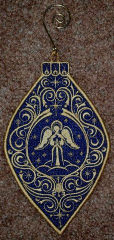 fsl_angelornament_092719.jpg