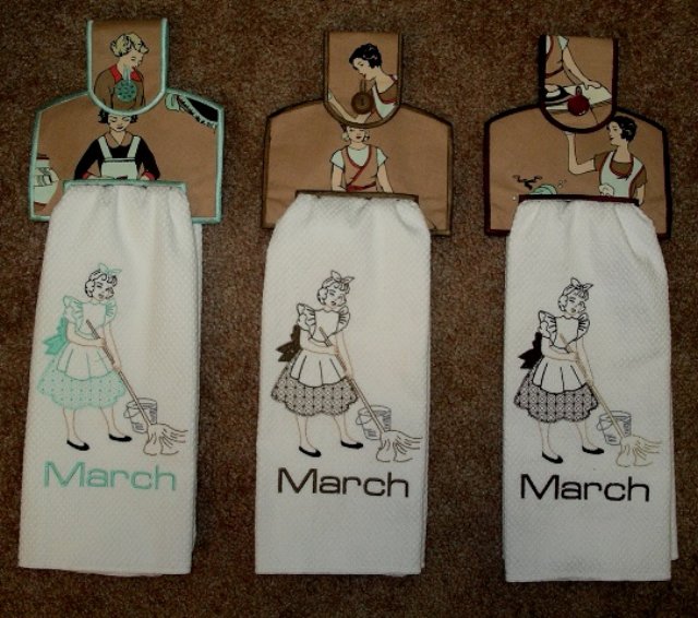 kitchentowelswithhangers_021614.jpg