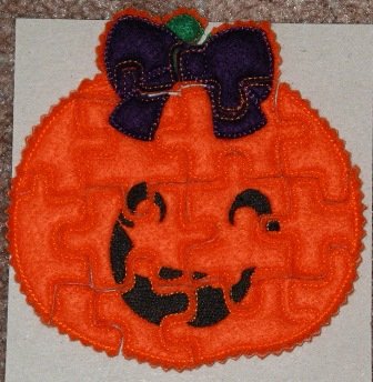 halloween_pumpkinpuzzle_091215.jpg