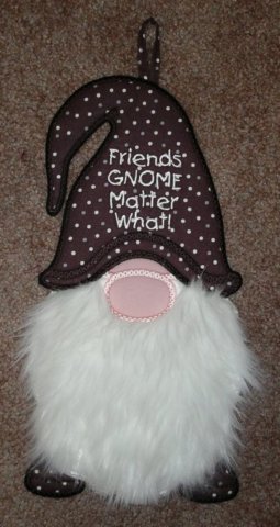 wallhanging_gnome_012222_1b.jpg