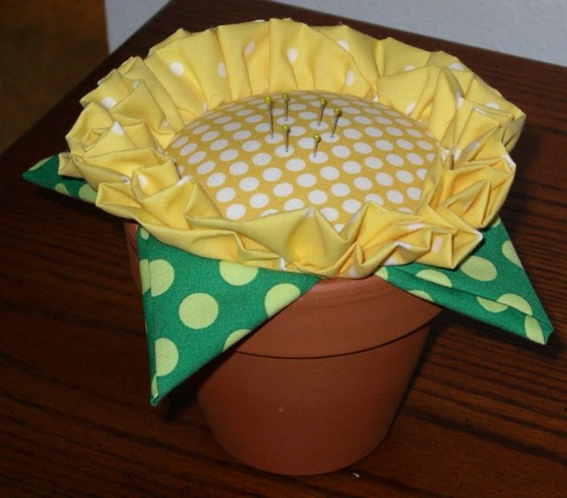 pincushion_0917151.jpg