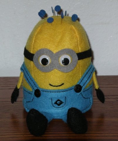 pincushion_minion_042518_1front.jpg