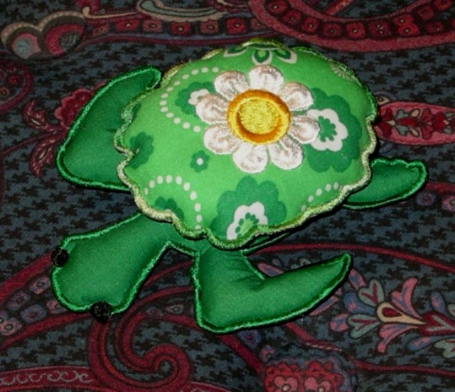 pincushions_pincushionturtle1129121.jpg