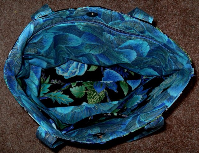 purse_inside_073014_2.jpg