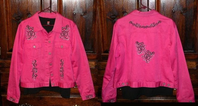 shirtstomom_butterflyjackettshirtmom060312_1.jpg