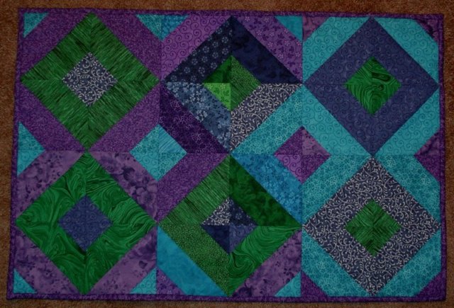 centerpiece_reversible_back_1.jpg