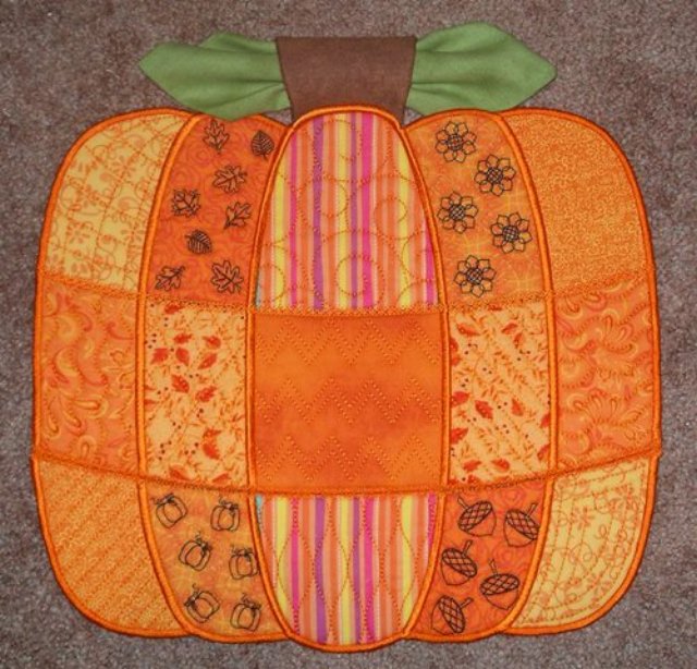 centerpiececoasters_pumpkin_091617_2.jpg