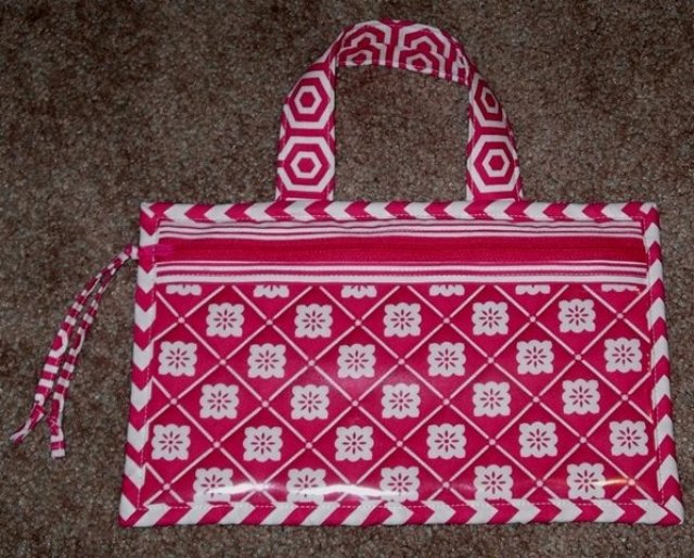 zipperbag_vinyl_020420_1front.jpg